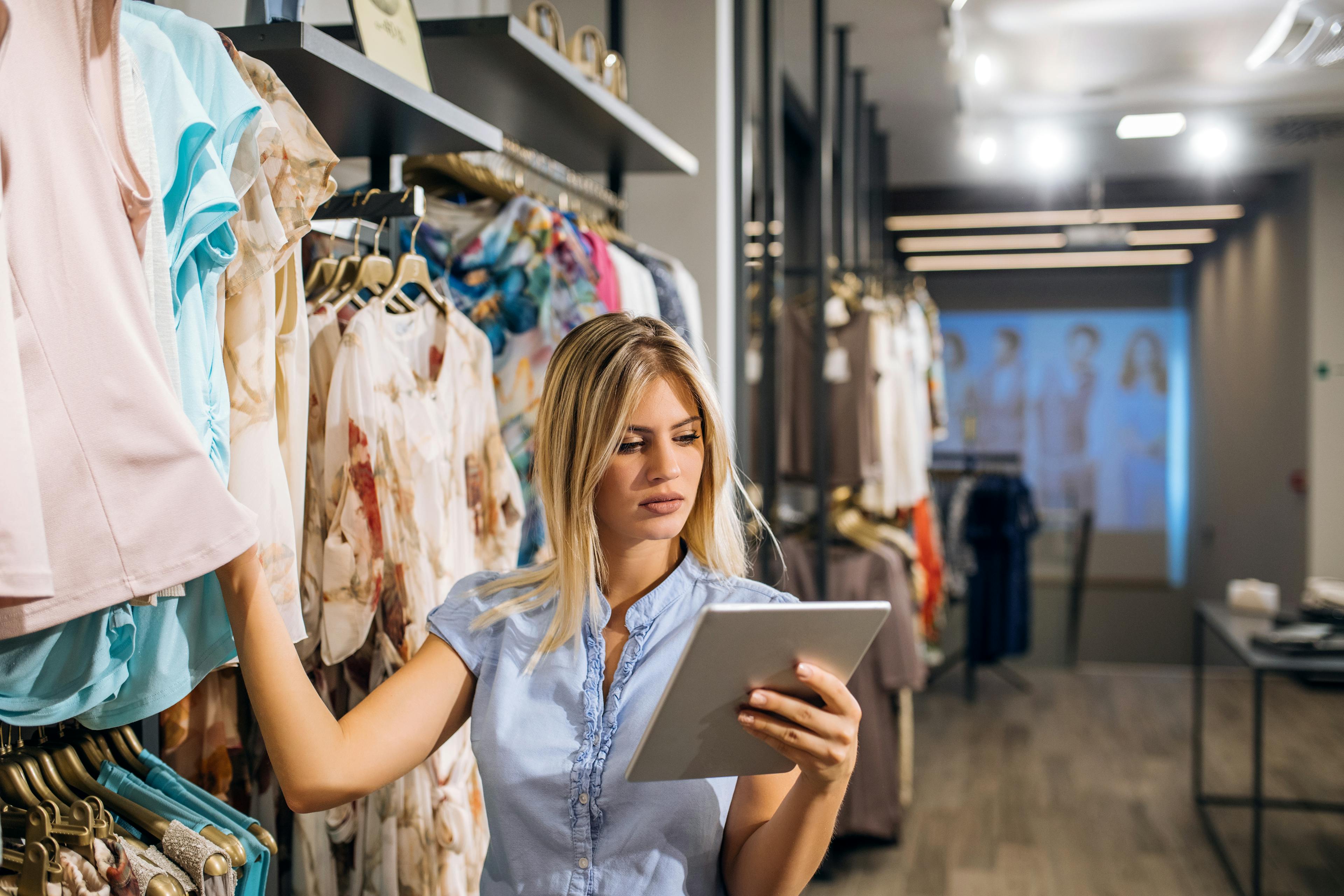 Retail Evolution in Consumer Behaviors & Operations