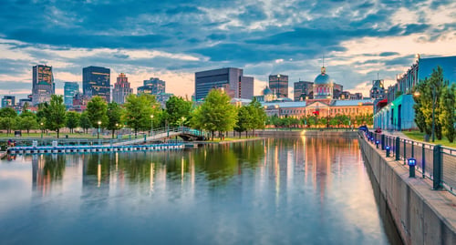 Montréal, Canada skyline at dusk