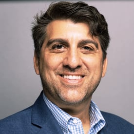 Evan Gold headshot